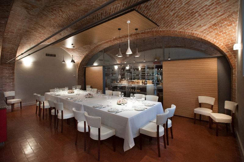 Hotel Diffuso Le Case dei Conti Mirafiore - Restoran