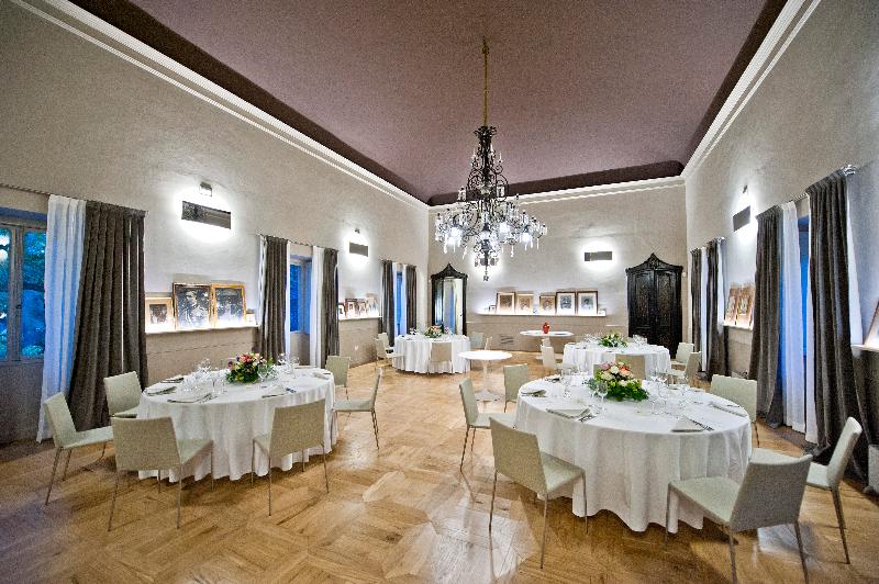 Hotel Diffuso Le Case dei Conti Mirafiore - Restoran