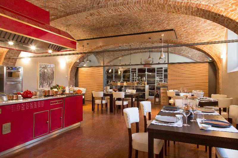 Hotel Diffuso Le Case dei Conti Mirafiore - Restoran