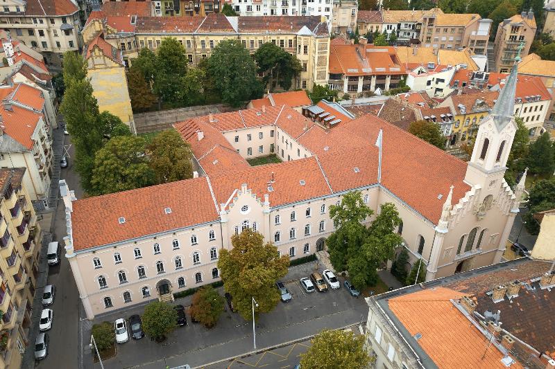 Monastery Boutique Hotel Budapest - Genel