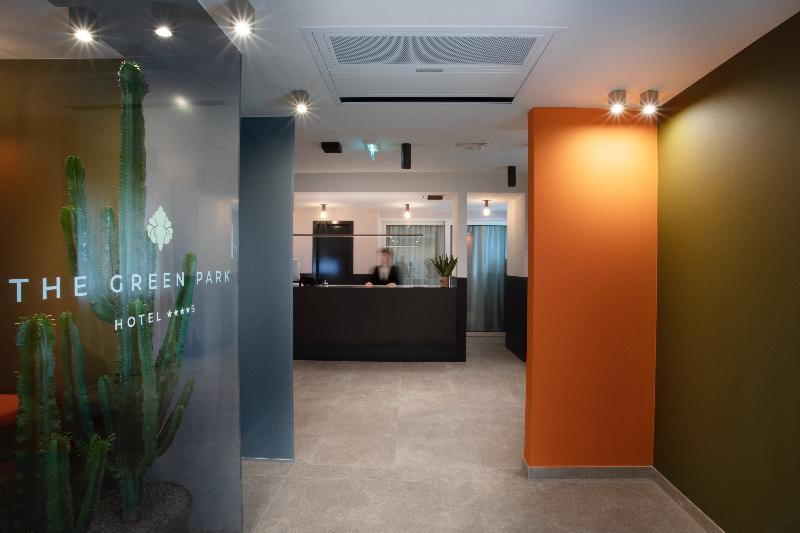 The Green Park Hotel - Lobi