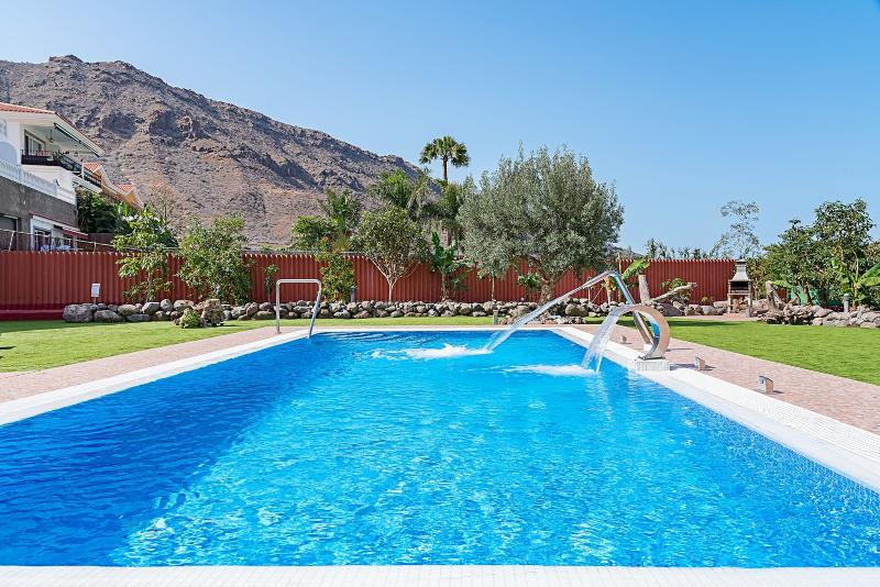 Sol Mogan Suites - Havuz