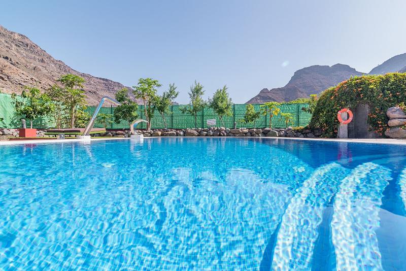 Sol Mogan Suites - Havuz