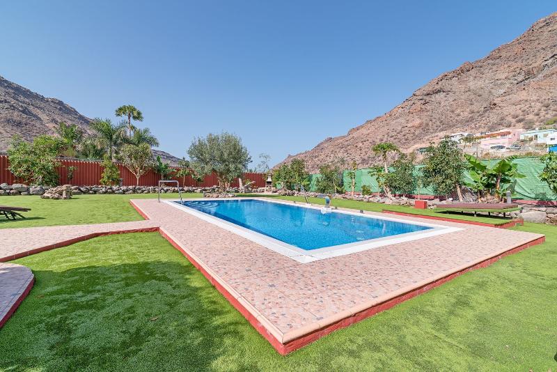 Sol Mogan Suites - Havuz
