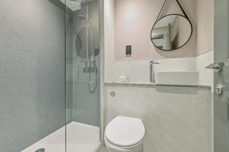 Holyrood Aparthotel - Oda