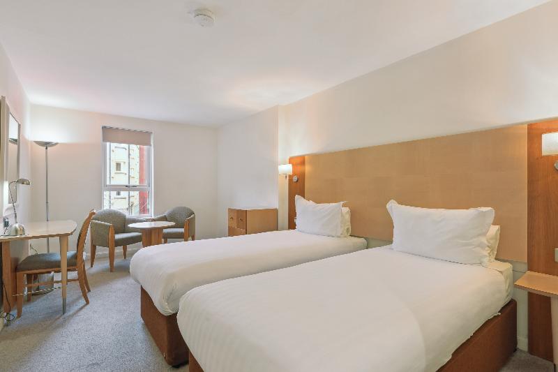 Holyrood Aparthotel - Oda