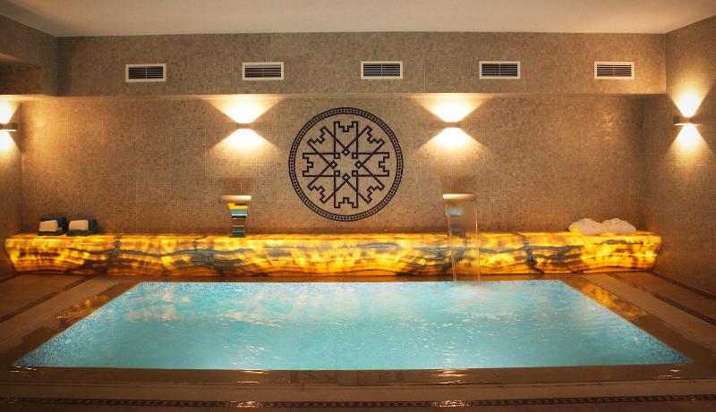 Castelo Hotel - Havuz