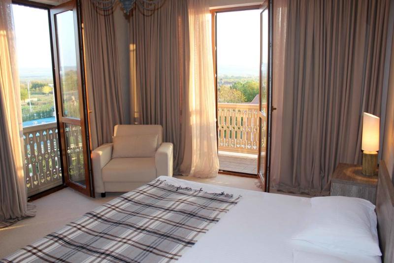 Ambassadori Kachreti Golf Resort - Oda