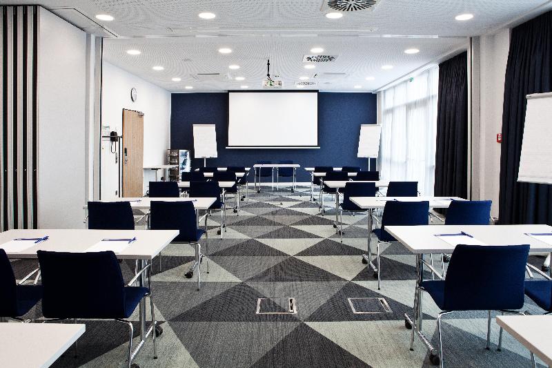 Holiday Inn Express Oberhausen - Toplantı