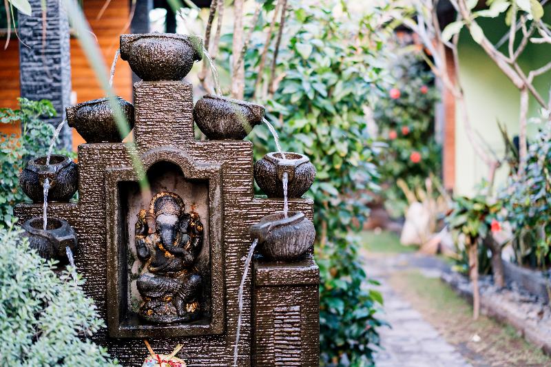 D and B Bungalow - Genel