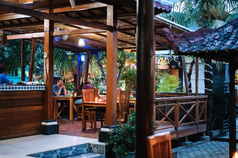 D and B Bungalow - Restoran