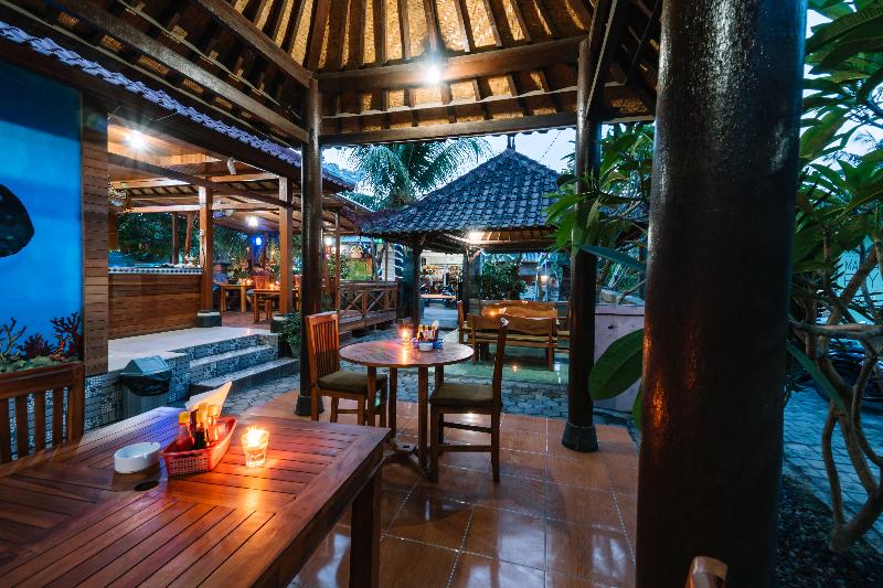 D and B Bungalow - Restoran