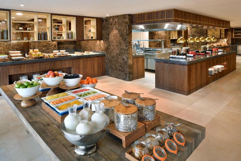 Marriott Riyadh Diplomatic Quarter - Restoran