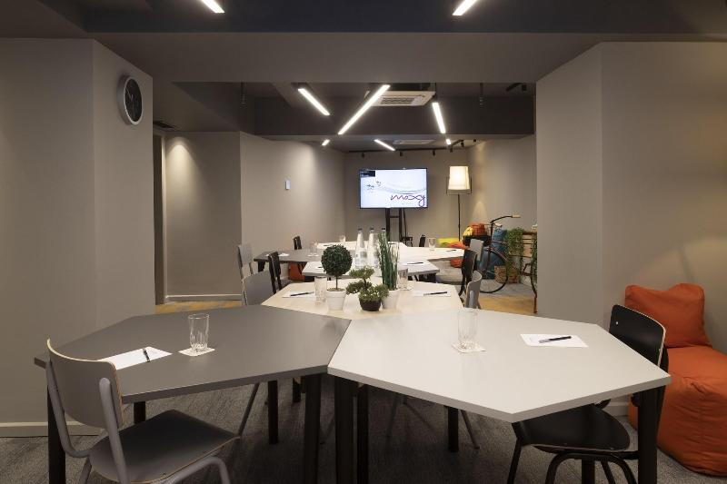 Moxy Patra Marina - Toplantı