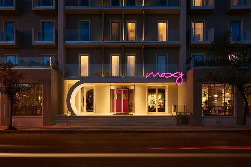 Moxy Patra Marina - Genel