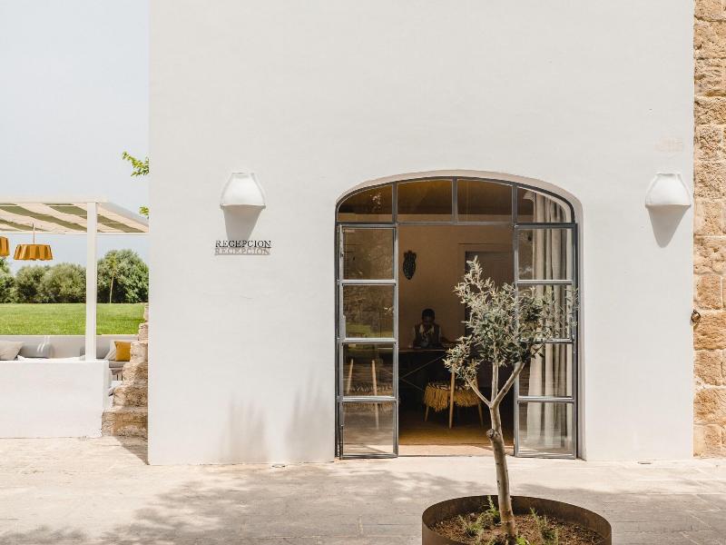 Antic Menorca - Lobi