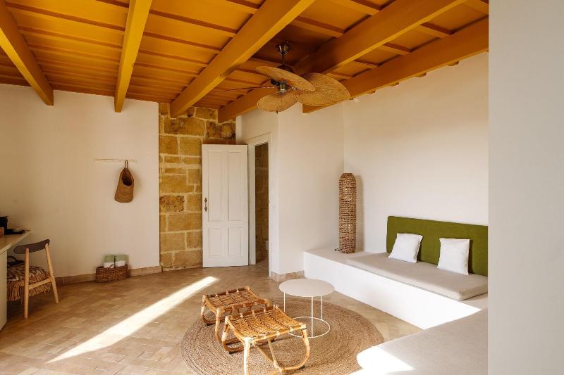 Antic Menorca - Oda
