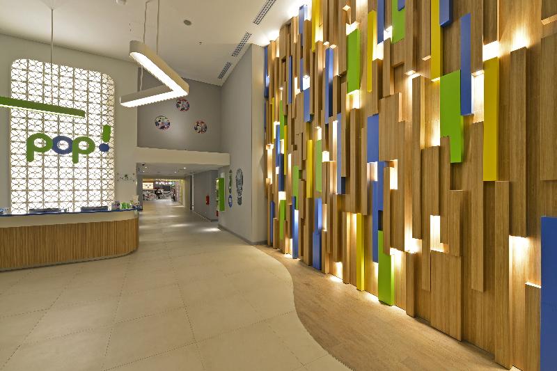 POP! Hotel Solo - Lobi