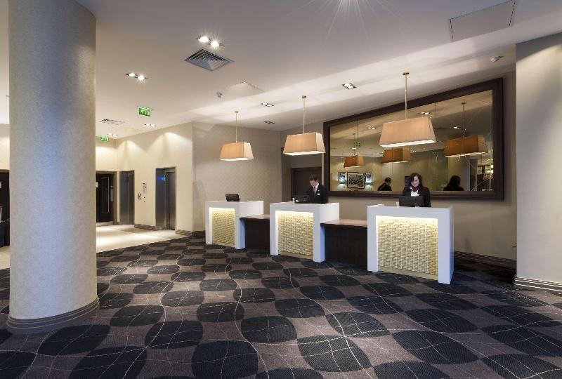 DoubleTree by Hilton Edinburgh City Centre - Lobi