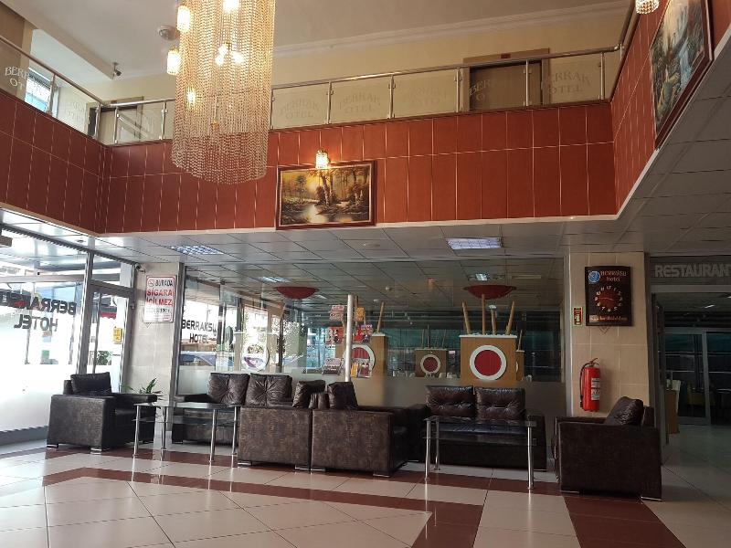 Berraksu Hotel - Lobi
