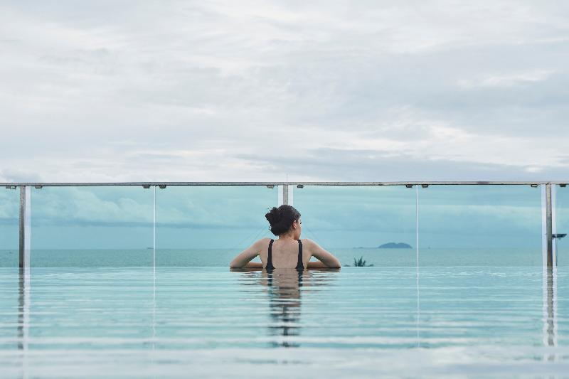 Tribe Hotel Pattaya - Havuz