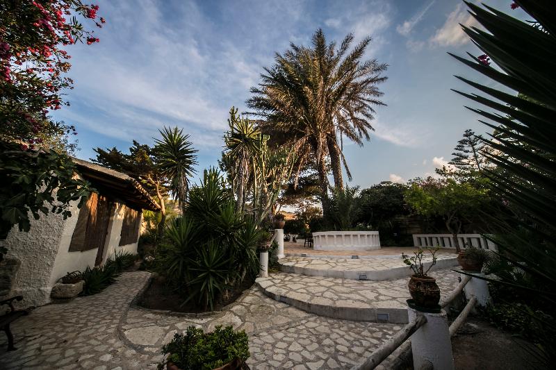 L'oasi Villaggio Albergo - Genel
