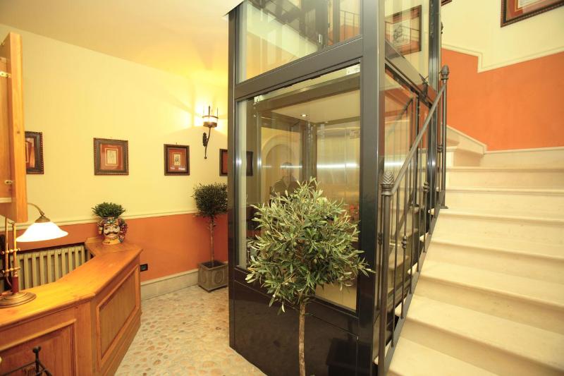 Casa Turchetti - Lobi