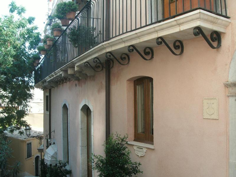 Casa Turchetti - Genel