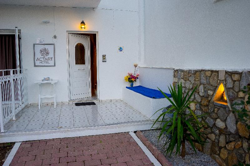 Act Skiathos - Genel