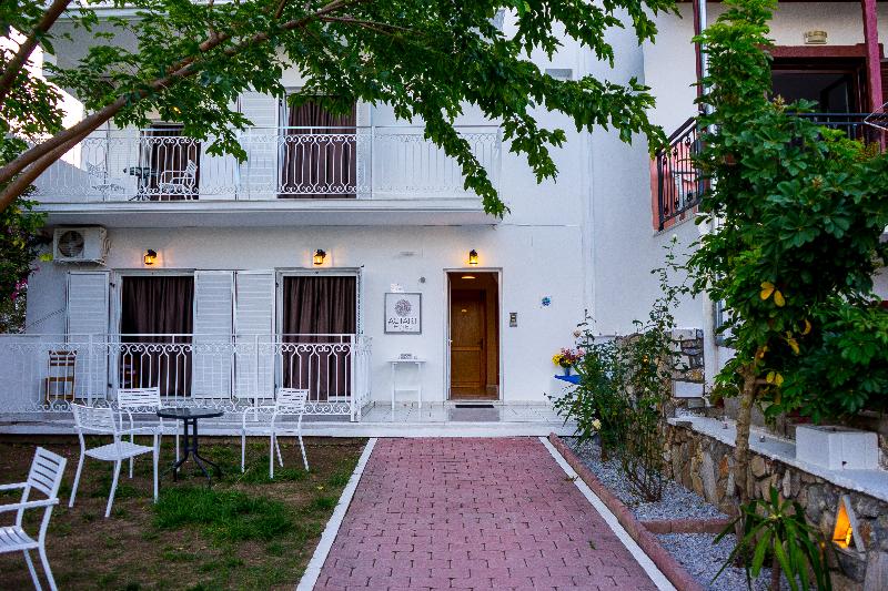 Act Skiathos - Genel