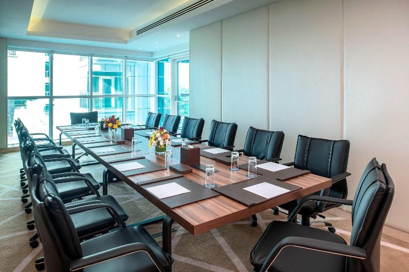 Four Points by Sheraton Sharjah - Toplantı