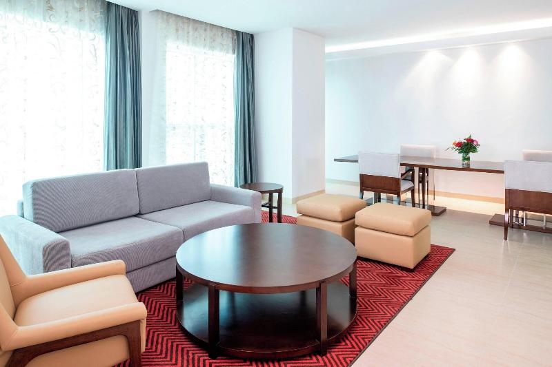 Four Points by Sheraton Sharjah - Oda