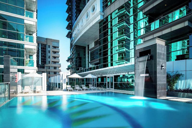 Four Points by Sheraton Sharjah - Havuz