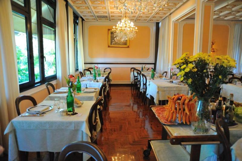 Savona - Restoran