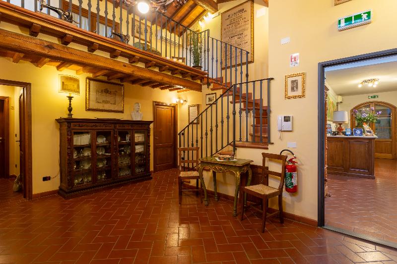 Palazzo Graziani - Lobi