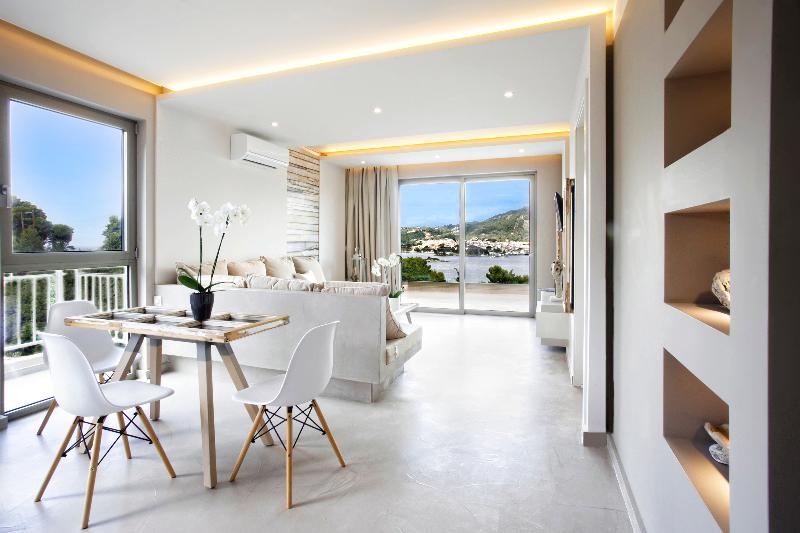 Core Luxury Suites - Genel