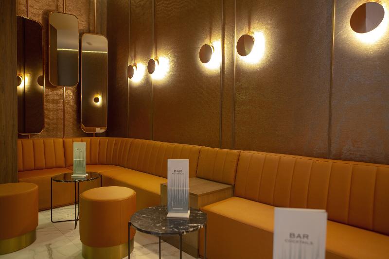 Hotel Riu Plaza España - Lobi