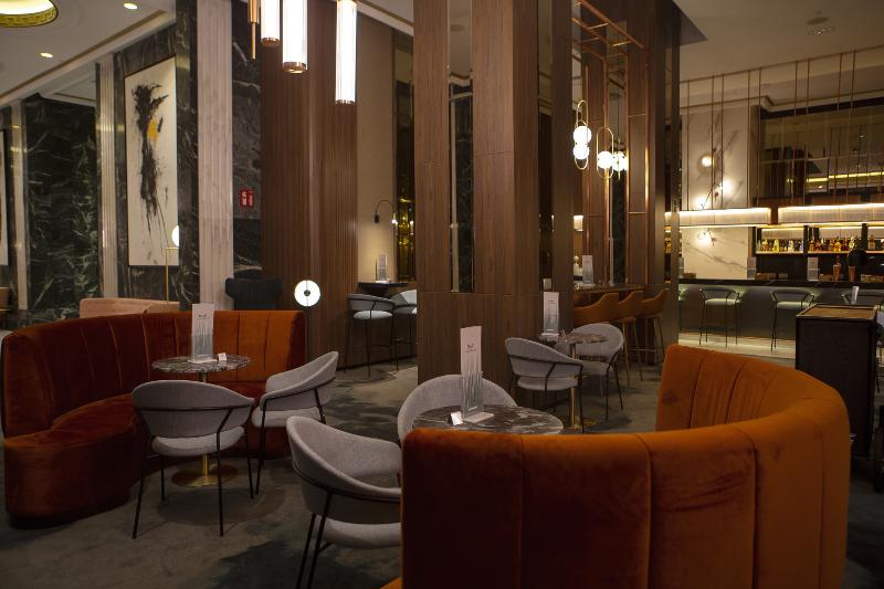 Hotel Riu Plaza España - Lobi