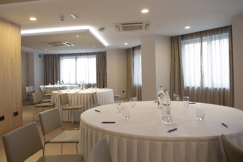 Hotel Riu Plaza España - Toplantı