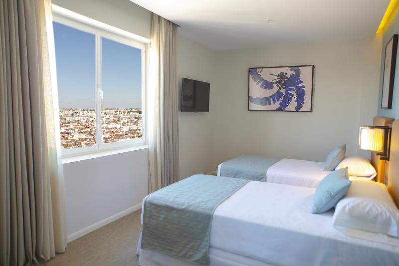 Hotel Riu Plaza España - Oda