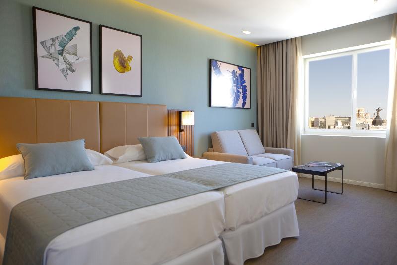 Hotel Riu Plaza España - Oda