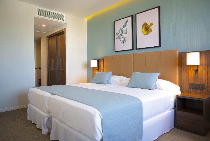 Hotel Riu Plaza España - Oda