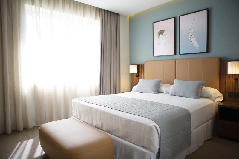 Hotel Riu Plaza España - Oda