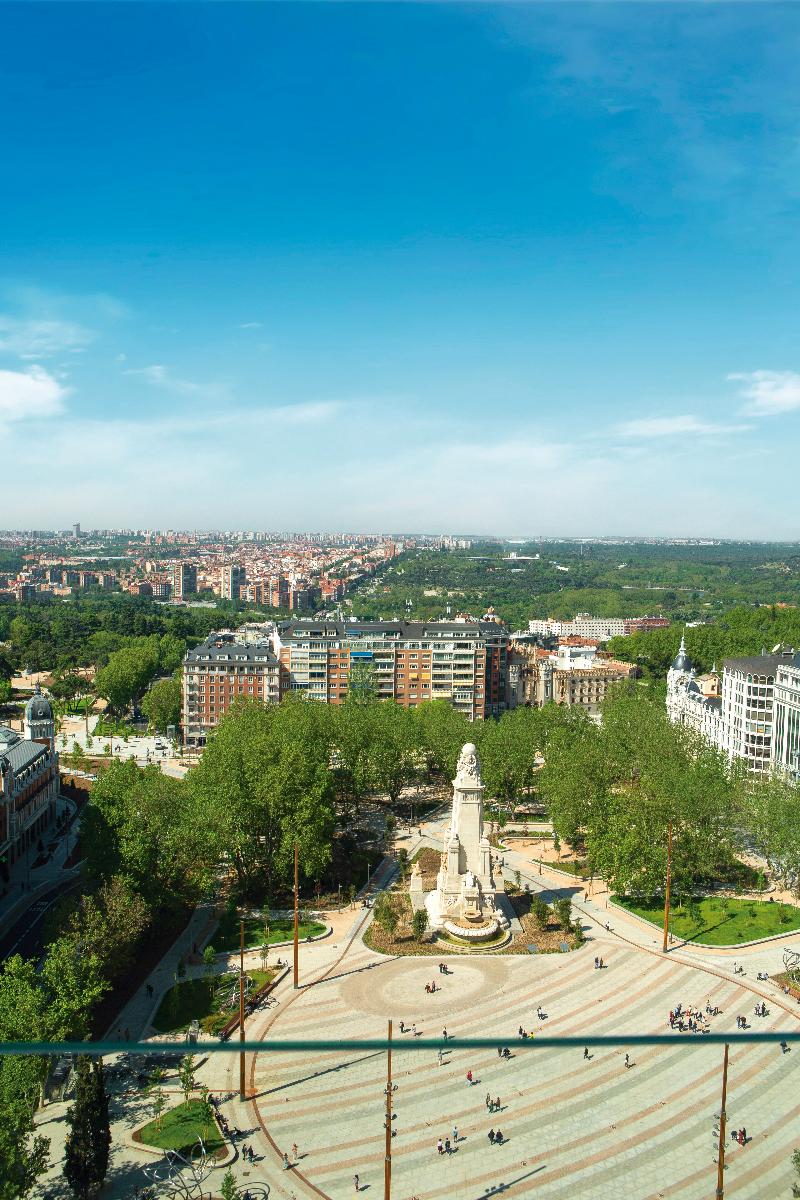 Hotel Riu Plaza España - Oda