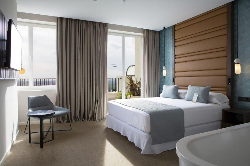 Hotel Riu Plaza España - Oda