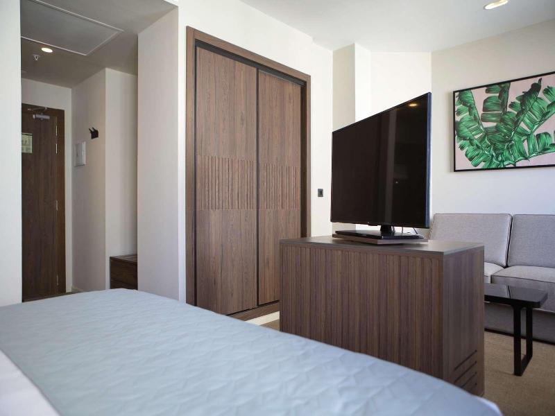 Hotel Riu Plaza España - Oda