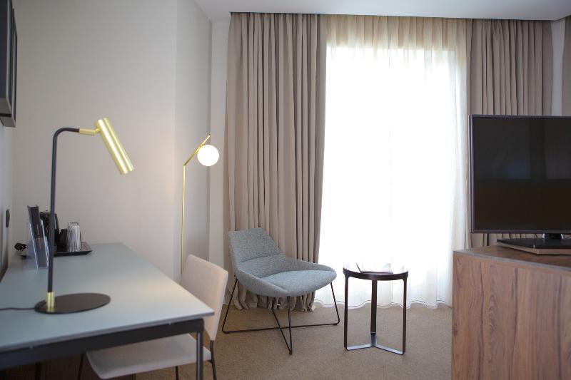 Hotel Riu Plaza España - Oda