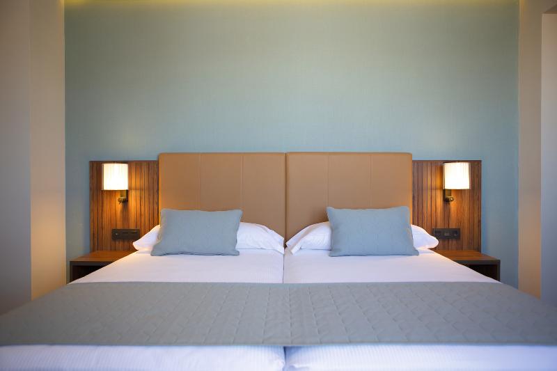 Hotel Riu Plaza España - Oda