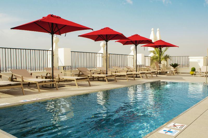 Hotel Riu Plaza España - Havuz