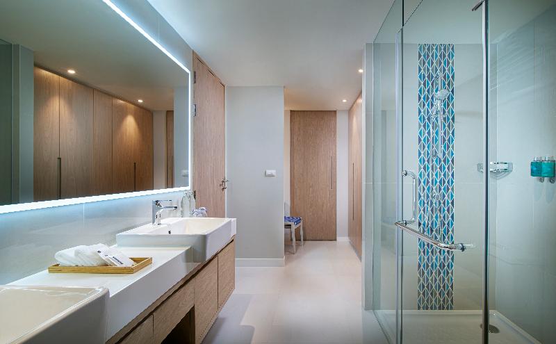 OZO Phuket - Oda
